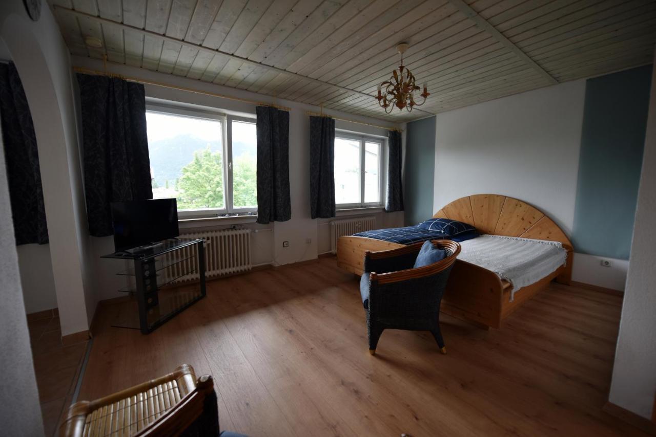 Ferienwohnung Osterfeld Гарміш-Партенкірхен Екстер'єр фото